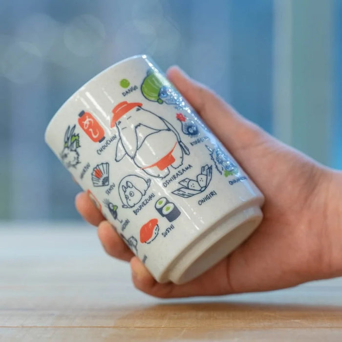 Taza de té japonesa El Viaje de Chihiro Arubaya en uso