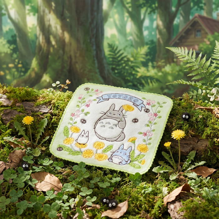 Studio Ghibli My Neighbor Totoro mini towel detail view