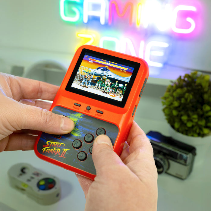 Street Fighter II Handheld - Offiziell lizenzierte Retro-Handkonsole
