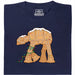 Galleta Tropezadora - Caminante de Jengibre en Guirnalda - Vista Principal Camiseta Azul Marino